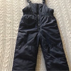Carter’s Snowsuit Size L/7